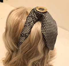 Tuxedo Twist